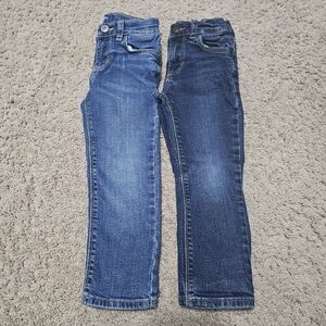 Old Navy Karate Skinny Jeans 2 Pairs